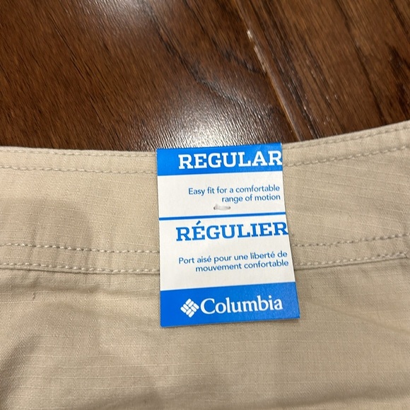 NWT Columbia beige khaki shorts - size 4 - Picture 5 of 5